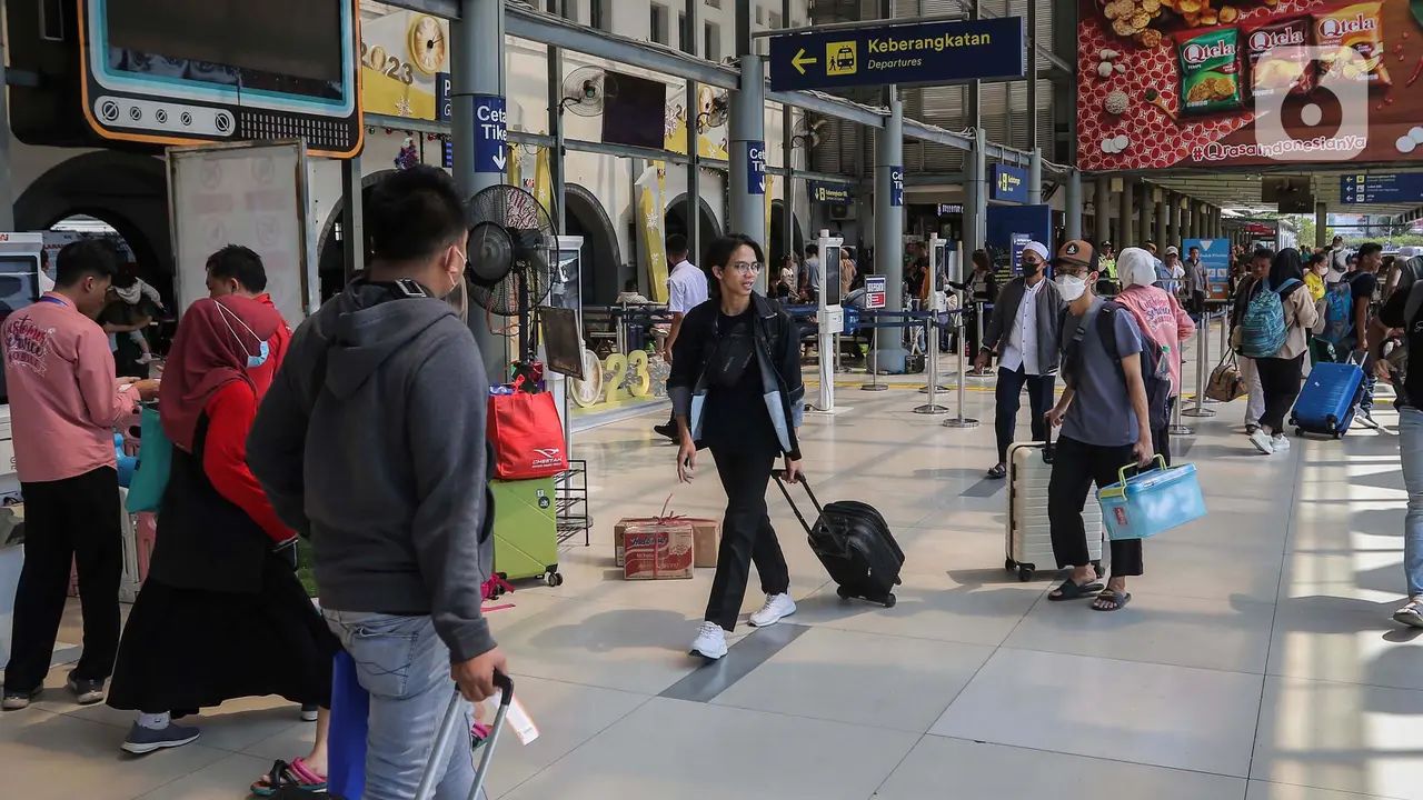 Tips Seru Liburan Nataru Saat Cuti Bersama, Yuk Recharge Biar Semangat Lagi